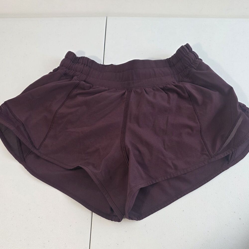 Women’s Lululemon Burgundy Hotty Hot Shorts Size 4 EUC Athletic Short